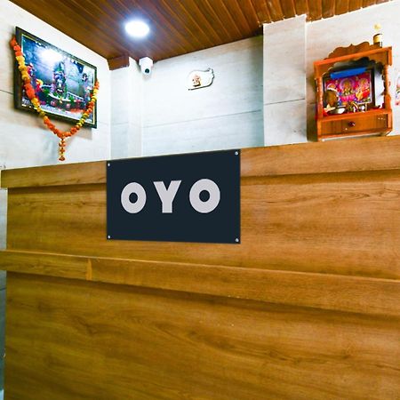 Super Hotel O D.V Near Medanta Hospital 인도르 외부 사진