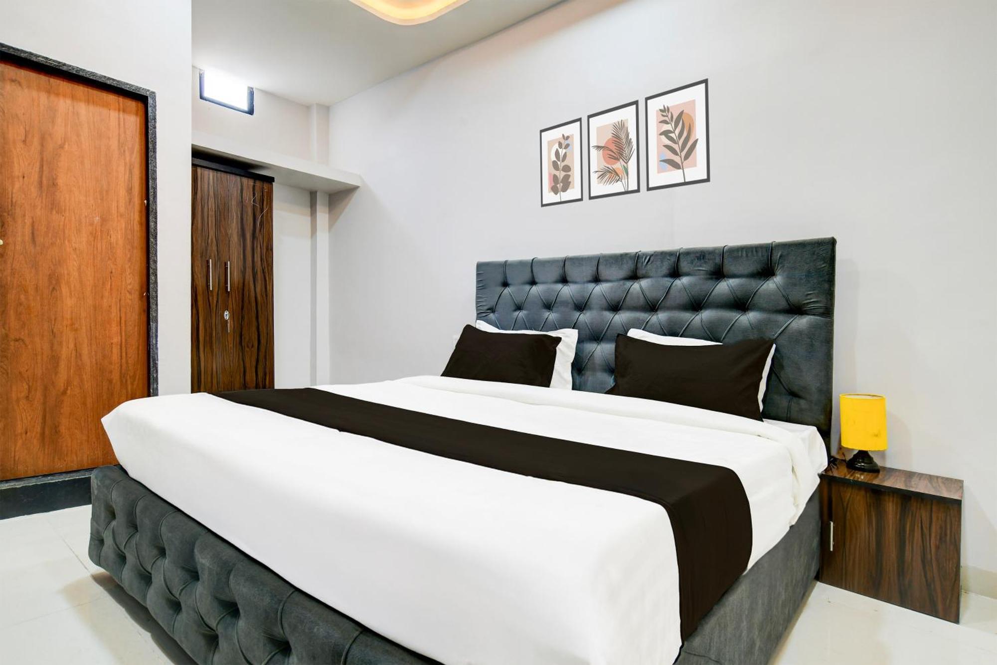 Super Hotel O D.V Near Medanta Hospital 인도르 외부 사진